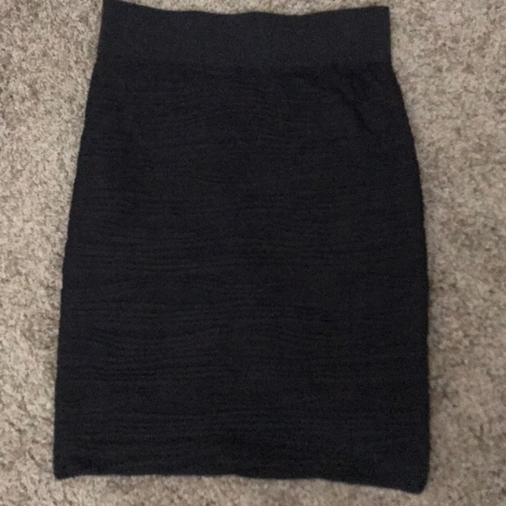 Black Mid Skirt